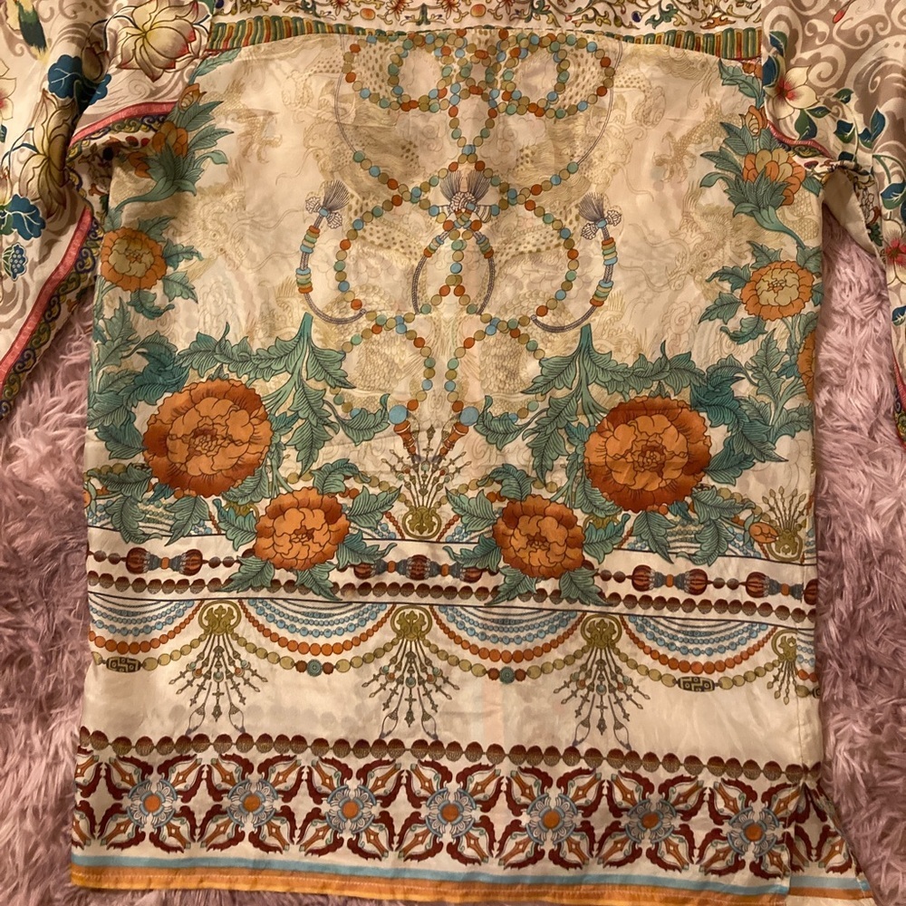 Johnny Was Silk Blouse Size XS - Picture 13 of 15